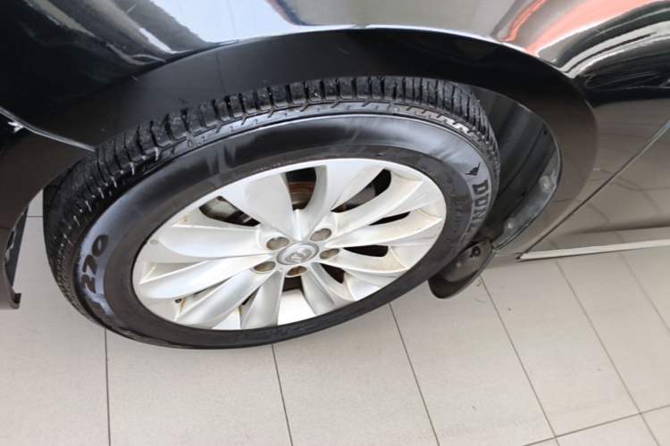 Used CHANGAN Raeton 2014 1.8T Automatic Prestige Anniversary Edition China V Standard Left Front Wheel Hub