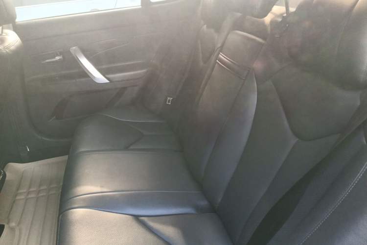 Used CHANGAN Raeton 2014 1.8T Automatic Prestige Anniversary Edition China IV Standard Left Rear Seat