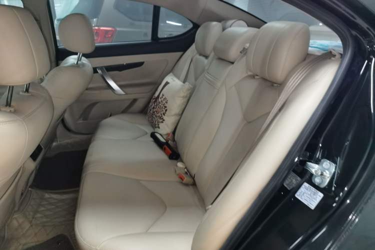 Used CHANGAN Raeton 2014 1.8T Automatic Elite Anniversary Edition China IV Standard Left Rear Seat