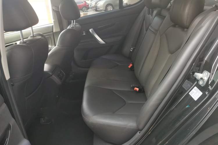 Used CHANGAN Raeton 2014 1.8T Automatic Prestige Anniversary Edition China IV Standard Left Rear Seat