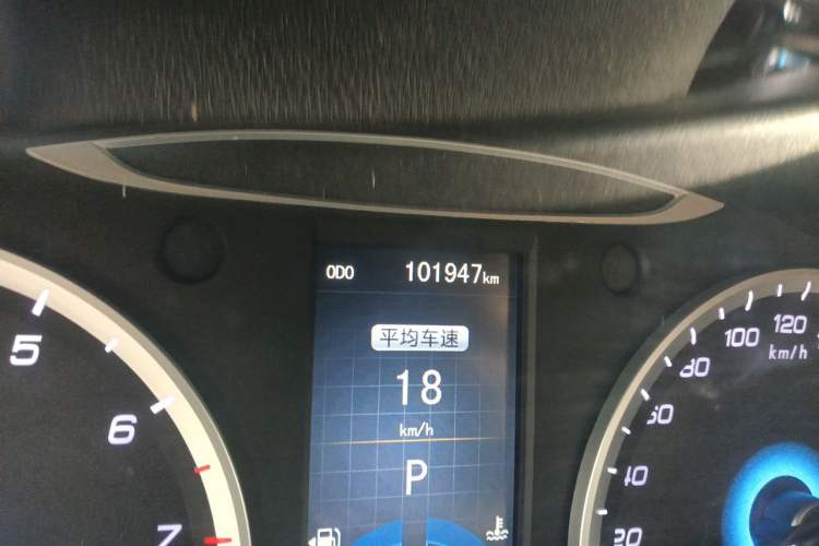 Used CHANGAN Raeton 2014 1.8T Automatic Prestige Anniversary Edition China IV Standard Odometer Close Up