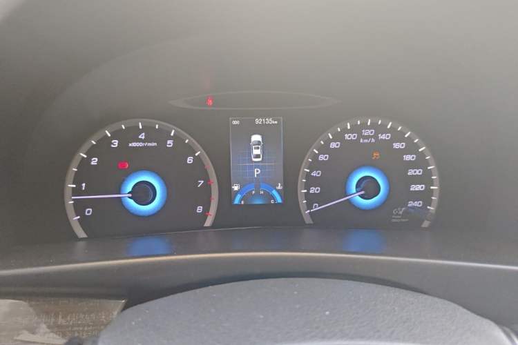 Used CHANGAN Raeton 2014 1.8T Automatic Prestige Anniversary Edition China V Standard Odometer Close Up