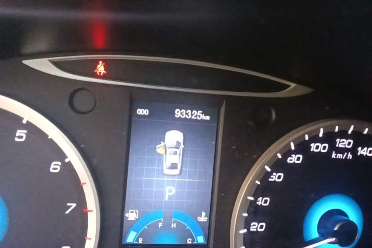 Used CHANGAN Raeton 2014 1.8T Automatic Prestige Anniversary Edition China IV Standard Odometer Close Up