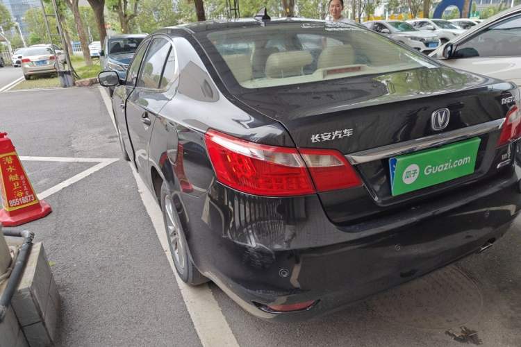 Used CHANGAN Raeton 2014 1.8T Automatic Elite Anniversary Edition China IV Standard Rear Left 45 Deg
