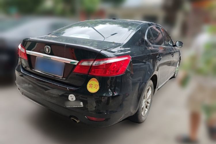 Used CHANGAN Raeton 2014 1.8T Automatic Elite Anniversary Edition China V Standard Rear Right 45 Deg