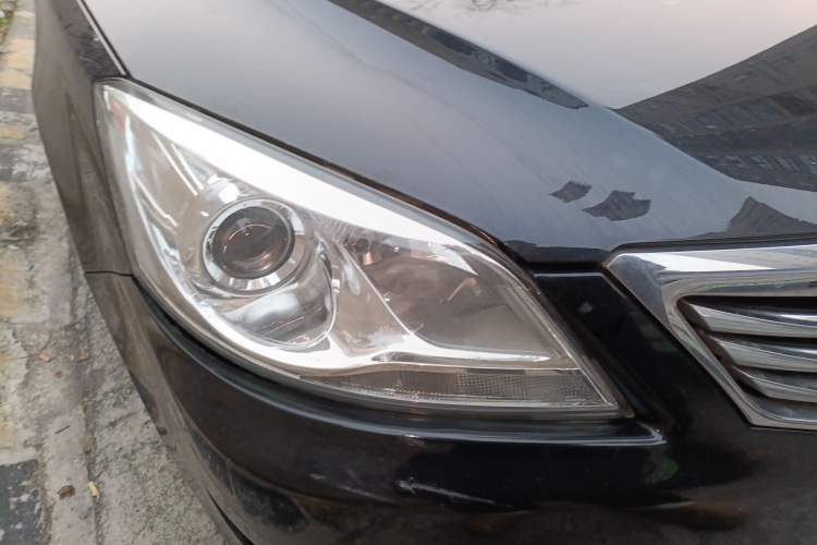 Used CHANGAN Raeton 2014 1.8T Automatic Prestige Anniversary Edition China IV Standard Right Front Headlight