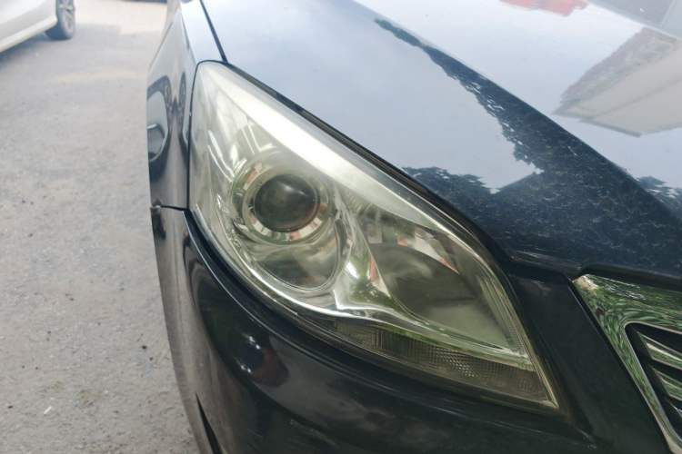 Used CHANGAN Raeton 2014 1.8T Automatic Prestige Anniversary Edition China IV Standard Right Front Headlight