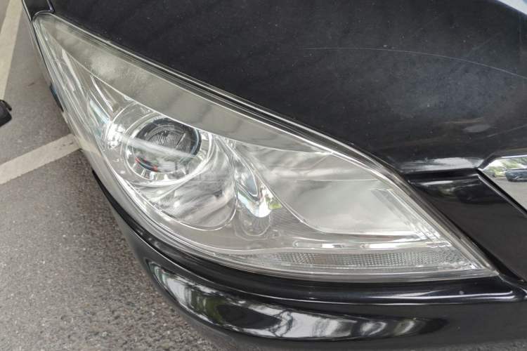 Used CHANGAN Raeton 2014 1.8T Automatic Elite Anniversary Edition China IV Standard Right Front Headlight