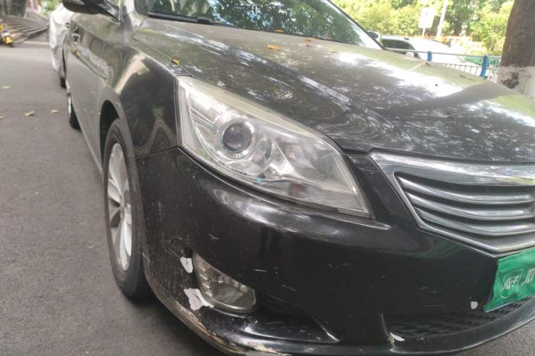 Used CHANGAN Raeton 2014 1.8T Automatic Prestige Anniversary Edition China IV Standard Right Front Headlight