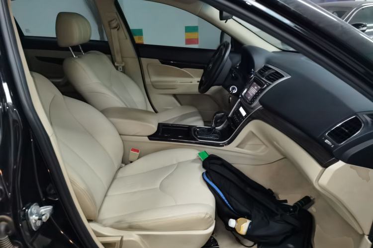 Used CHANGAN Raeton 2014 1.8T Automatic Elite Anniversary Edition China IV Standard Right Front Seat