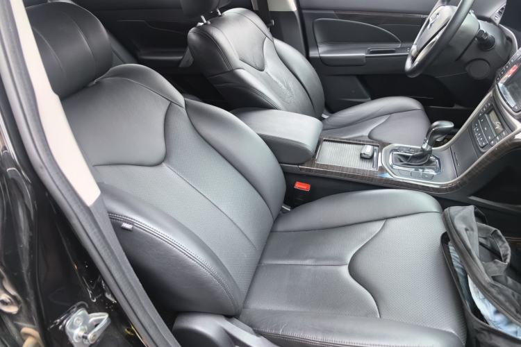 Used CHANGAN Raeton 2014 1.8T Automatic Prestige Anniversary Edition China IV Standard Right Front Seat