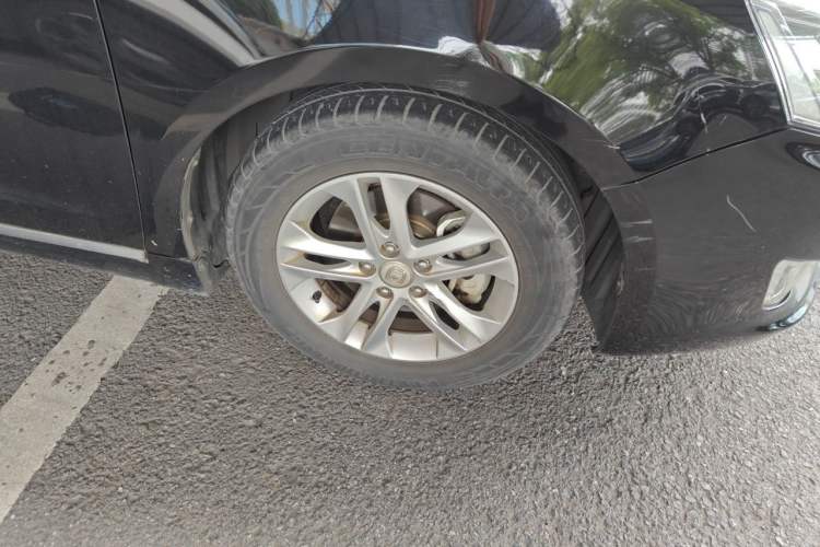 Used CHANGAN Raeton 2014 1.8T Automatic Elite Anniversary Edition China IV Standard Right Front Wheel Hub