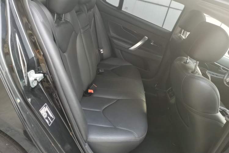 Used CHANGAN Raeton 2014 1.8T Automatic Prestige Anniversary Edition China IV Standard Right Rear Seat