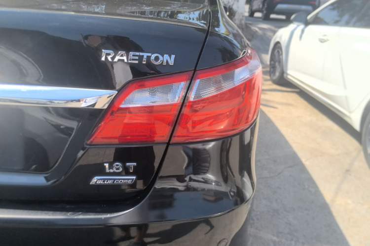 Used CHANGAN Raeton 2014 1.8T Automatic Elite Anniversary Edition China IV Standard Right Rear Taillight