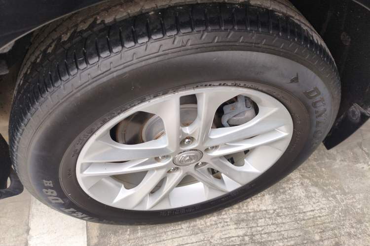 Used CHANGAN Raeton 2014 1.8T Automatic Elite Anniversary Edition China IV Standard Right Rear Wheel Hub