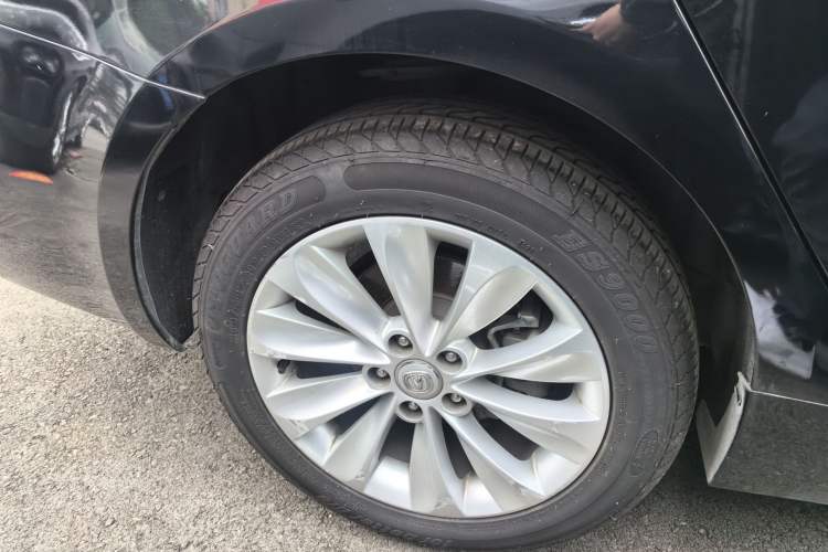 Used CHANGAN Raeton 2014 1.8T Automatic Prestige Anniversary Edition China IV Standard Right Rear Wheel Hub