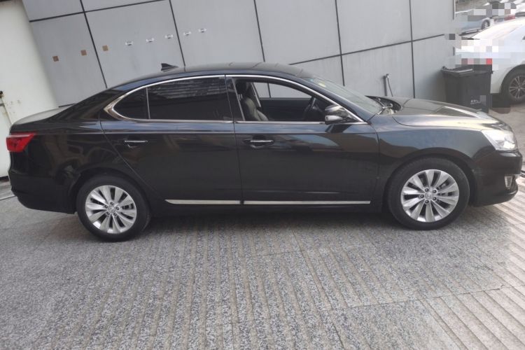Used CHANGAN Raeton 2014 1.8T Automatic Prestige Anniversary Edition China IV Standard Right Side