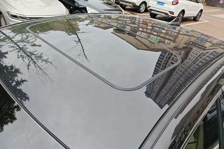 Used CHANGAN Raeton 2014 1.8T Automatic Elite Anniversary Edition China IV Standard Roof