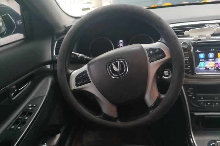 Used CHANGAN Raeton 2014 1.8T Automatic Prestige Anniversary Edition China IV Standard Steering Wheel
