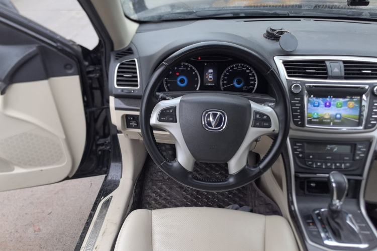 Used CHANGAN Raeton 2014 1.8T Automatic Elite Anniversary Edition China IV Standard Steering Wheel