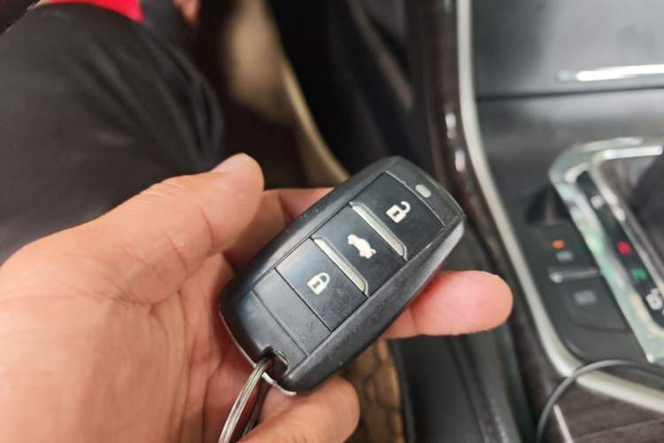 Used CHANGAN Raeton 2014 1.8T Automatic Prestige Anniversary Edition China IV Standard Vehicle Key
