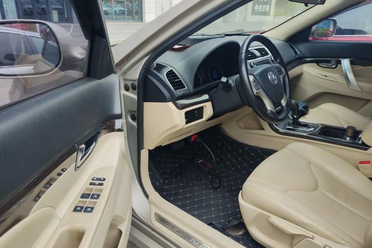 Used CHANGAN Raeton 2014 1.8T Automatic Elite Anniversary Edition China IV Standard Driver Seat