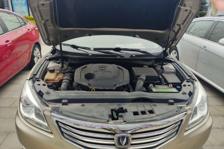 Used CHANGAN Raeton 2014 1.8T Automatic Elite Anniversary Edition China IV Standard Engine Bay