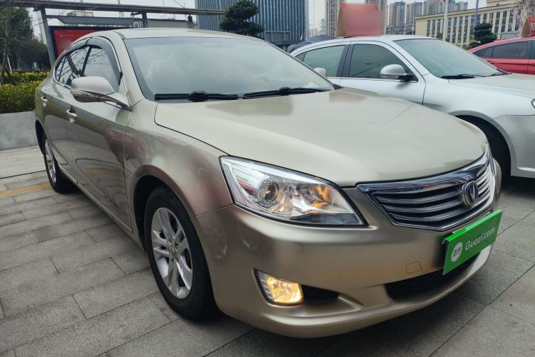 Used CHANGAN Raeton 2014 1.8T Automatic Elite Anniversary Edition China IV Standard Front Right 45 Deg