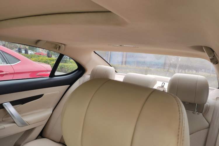 Used CHANGAN Raeton 2014 1.8T Automatic Elite Anniversary Edition China IV Standard Headliner