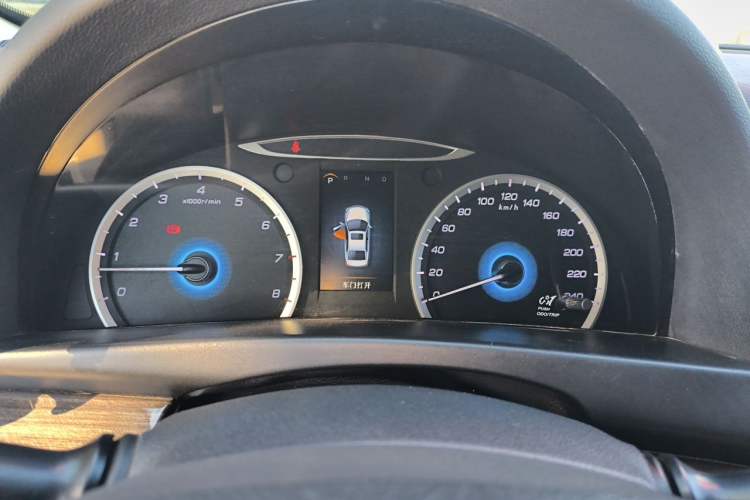 Used CHANGAN Raeton 2014 1.8T Automatic Elite Anniversary Edition China IV Standard Instrument Cluster
