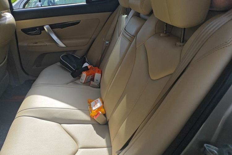 Used CHANGAN Raeton 2014 1.8T Automatic Elite Anniversary Edition China IV Standard Left Rear Seat