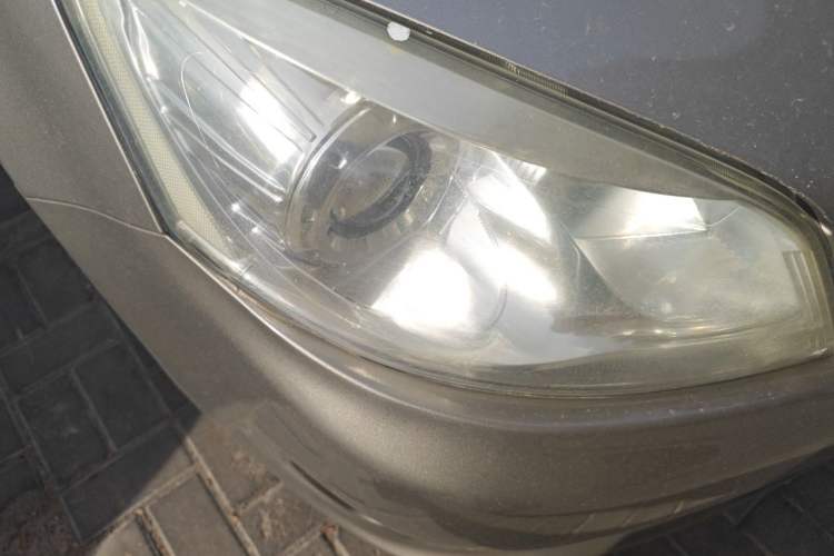 Used CHANGAN Raeton 2014 1.8T Automatic Elite Anniversary Edition China IV Standard Right Front Headlight