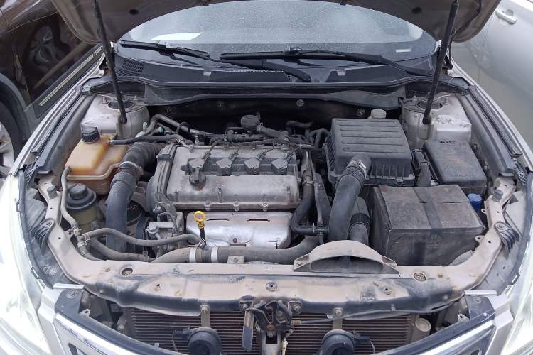 Used CHANGAN Raeton 2014 1.8T Automatic Prestige Anniversary Edition China IV Standard Engine Bay