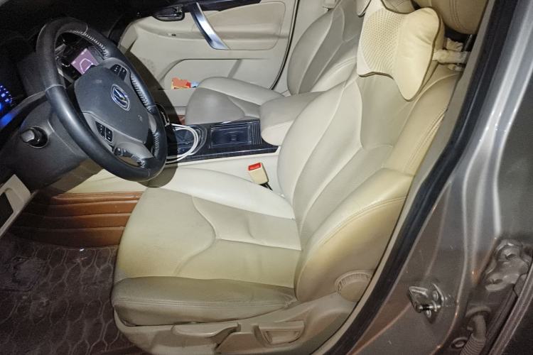 Used CHANGAN Raeton 2014 1.8T Automatic Elite Anniversary Edition China IV Standard Left Front Seat