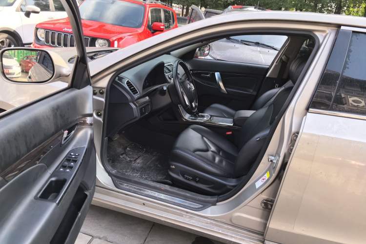 Used CHANGAN Raeton 2014 1.8T Automatic Prestige Anniversary Edition China IV Standard Driver Seat