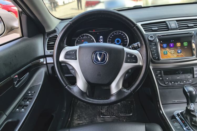 Used CHANGAN Raeton 2014 1.8T Automatic Prestige Anniversary Edition China IV Standard Steering Wheel