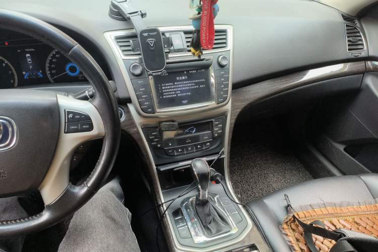 Used CHANGAN Raeton 2014 1.8T Automatic Prestige Anniversary Edition China IV Standard Audio And AC Panel