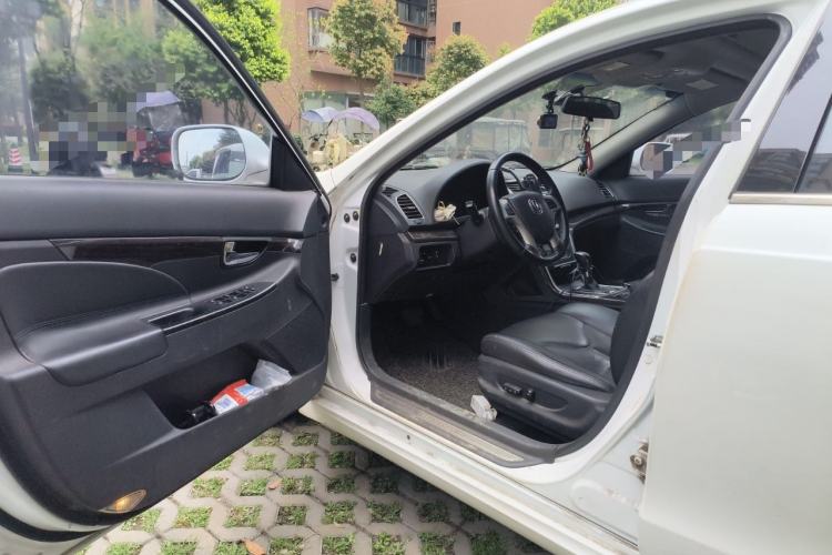Used CHANGAN Raeton 2014 1.8T Automatic Prestige Anniversary Edition China IV Standard Driver Seat