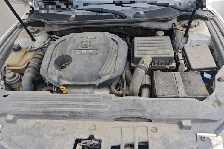 Used CHANGAN Raeton 2014 1.8T Automatic Prestige Anniversary Edition China IV Standard Engine Bay