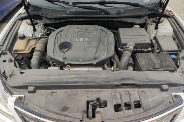 Used CHANGAN Raeton 2014 1.8T Automatic Prestige Anniversary Edition China IV Standard Engine Bay