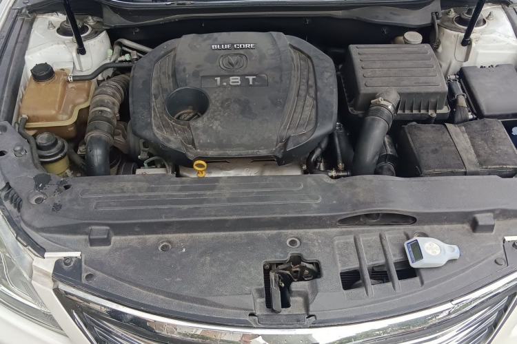 Used CHANGAN Raeton 2014 1.8T Automatic Prestige Anniversary Edition China IV Standard Engine Bay