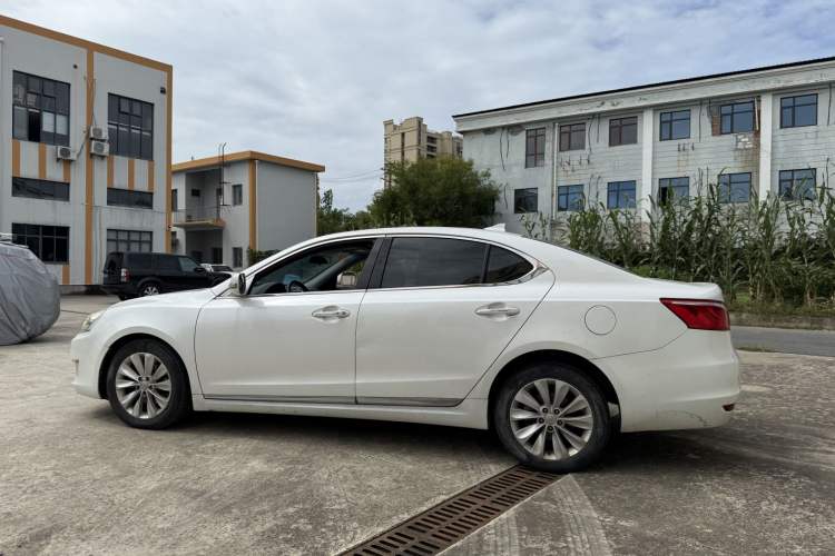 Used CHANGAN Raeton 2014 1.8T Automatic Prestige Anniversary Edition China V Standard Exterior 8
