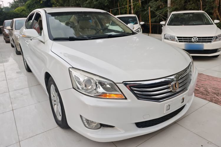 Used CHANGAN Raeton 2014 1.8T Automatic Elite Anniversary Edition China IV Standard Front Right 45 Deg