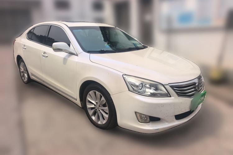 Used CHANGAN Raeton 2014 1.8T Automatic Prestige Anniversary Edition China V Standard Front Right 45 Deg