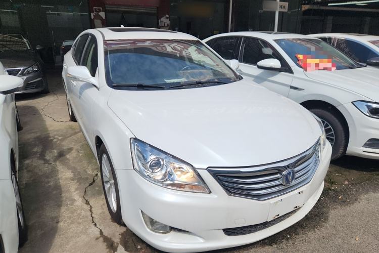 Used CHANGAN Raeton 2014 1.8T Automatic Prestige Anniversary Edition China IV Standard Front Right 45 Deg
