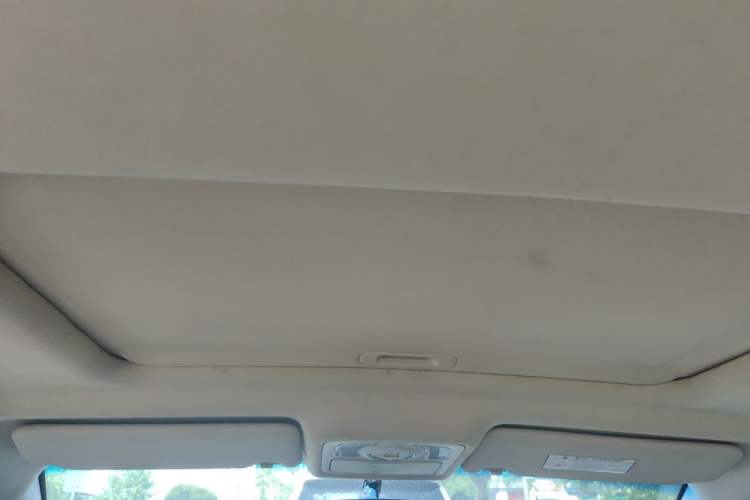 Used CHANGAN Raeton 2014 1.8T Automatic Elite Anniversary Edition China IV Standard Headliner