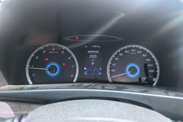 Used CHANGAN Raeton 2014 1.8T Automatic Prestige Anniversary Edition China V Standard Instrument Cluster