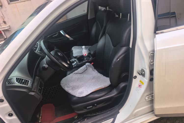 Used CHANGAN Raeton 2014 1.8T Automatic Prestige Anniversary Edition China V Standard Left Front Seat