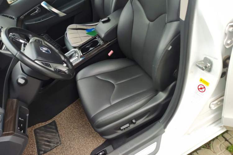 Used CHANGAN Raeton 2014 1.8T Automatic Prestige Anniversary Edition China IV Standard Left Front Seat