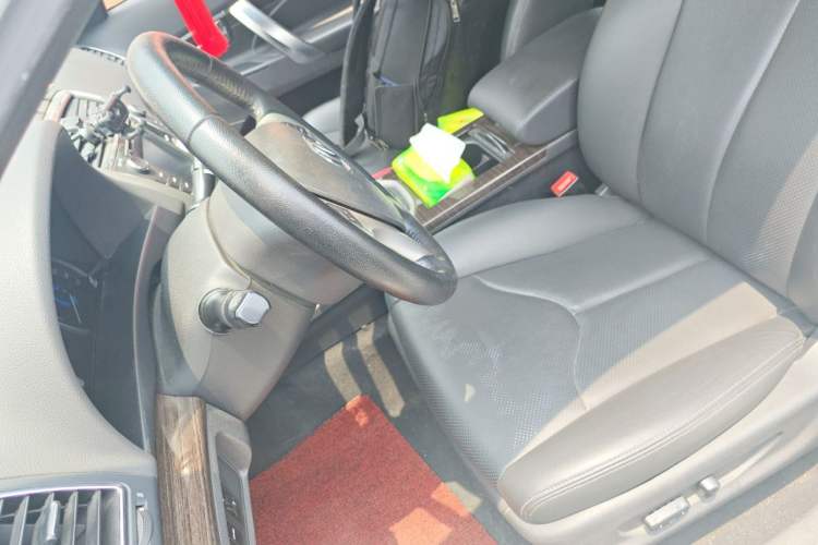 Used CHANGAN Raeton 2014 1.8T Automatic Prestige Anniversary Edition China IV Standard Left Front Seat